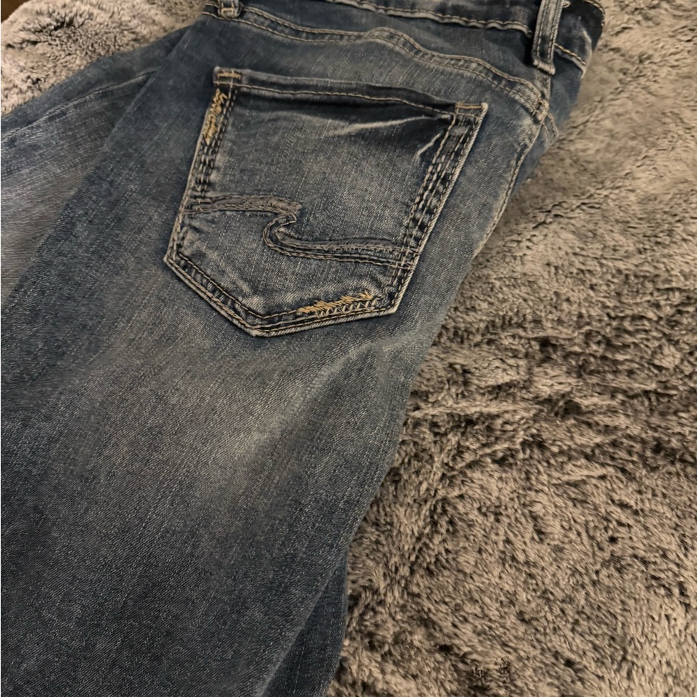 Silver Jeans Women's Ankle & Cropped Jeans - Blue
